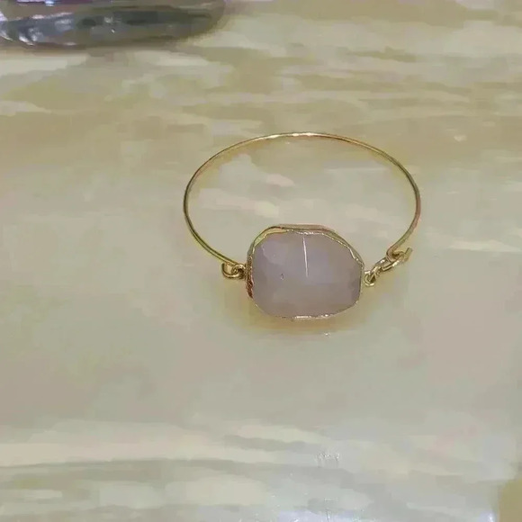 Rose quartz Gold-toned small size bracelet - Picture 1 of 14